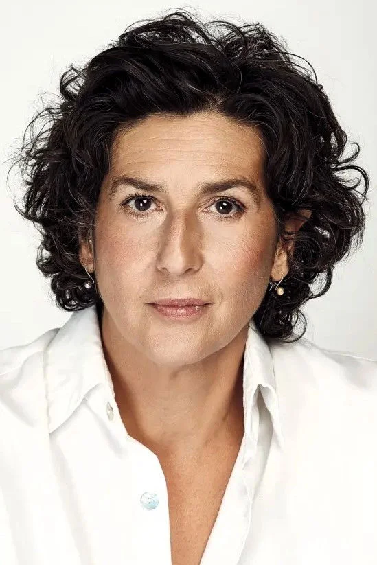 Elvira Mínguez