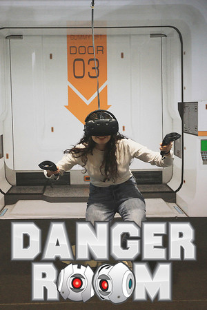Danger Room VR poszter