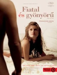 Fiatal és gyönyörű (2013) poszter