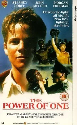 Egyedül a ringben (1992) poszter