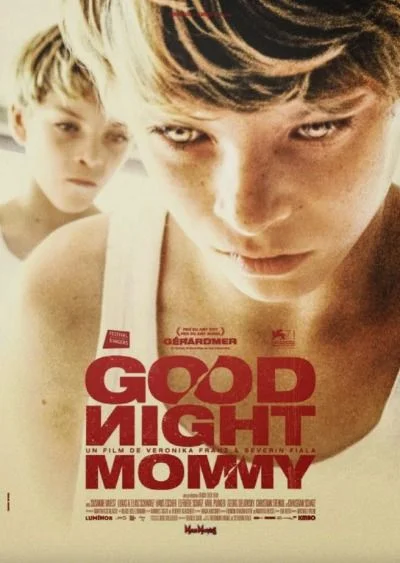 Jó éjt, anyu! (2014) poszter