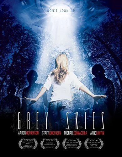 Borongós égbolt (2010) poszter