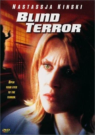 Rettegésben (2001) poszter