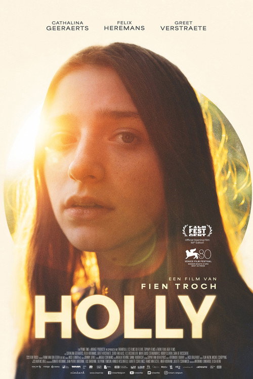 Holly (2023) poszter