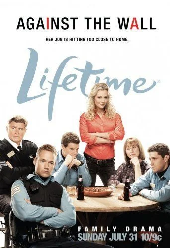 Fejjel a falnak - 1. évad (2011) poszter