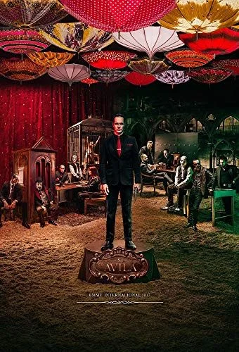 Sr. Ávila - 1. évad (2013) poszter