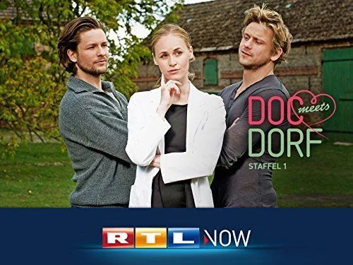 Zűrös szívügyek - 1. évad (2013) poszter