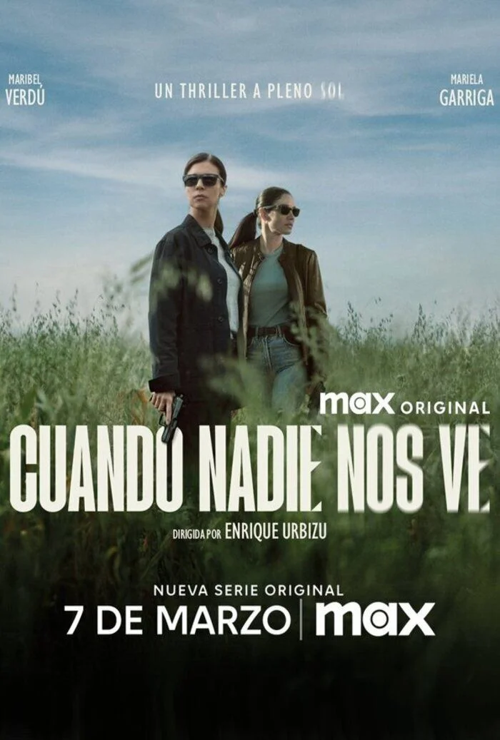 Amikor senki sem lát minket - 1. évad (2022) poszter